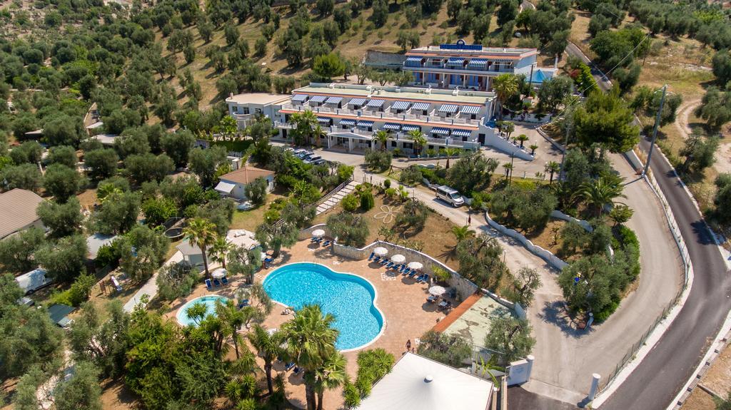 Residence Paradise Peschici Exteriör bild